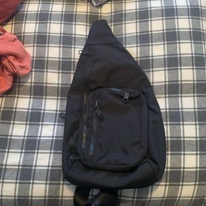 NWT Very Bradley one shoulder backpack in black.